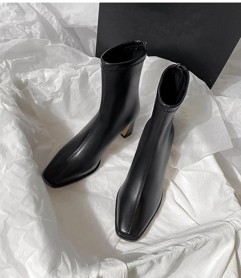 Elegant Shoes Winter