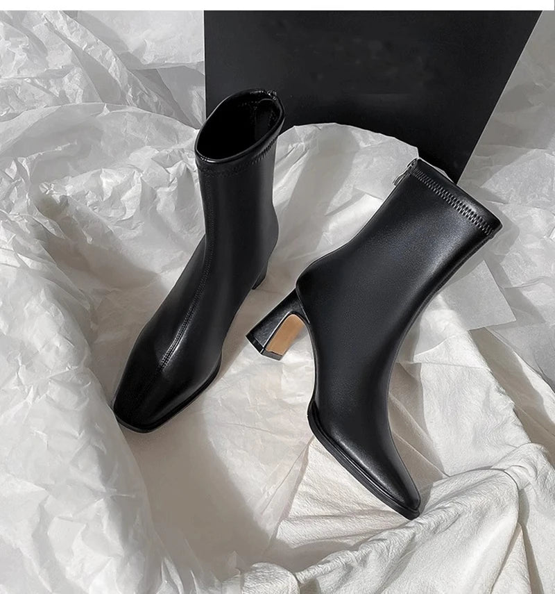 Elegant Shoes Winter