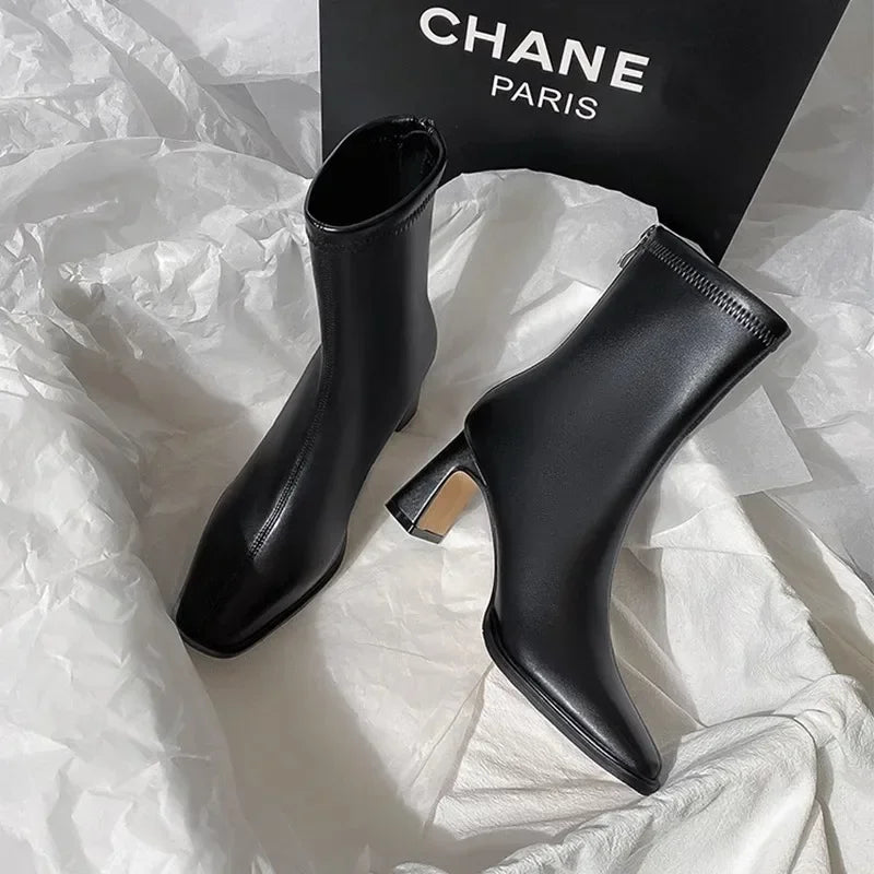 Elegant Shoes Winter