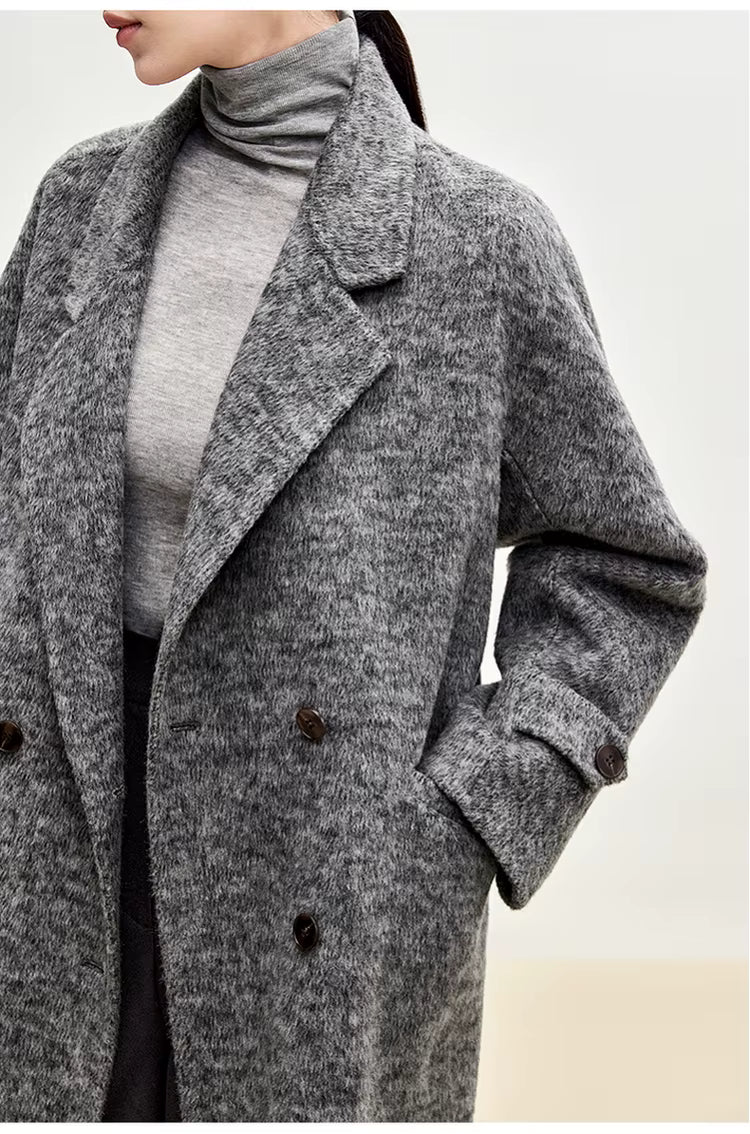 Elegante Wool Coat