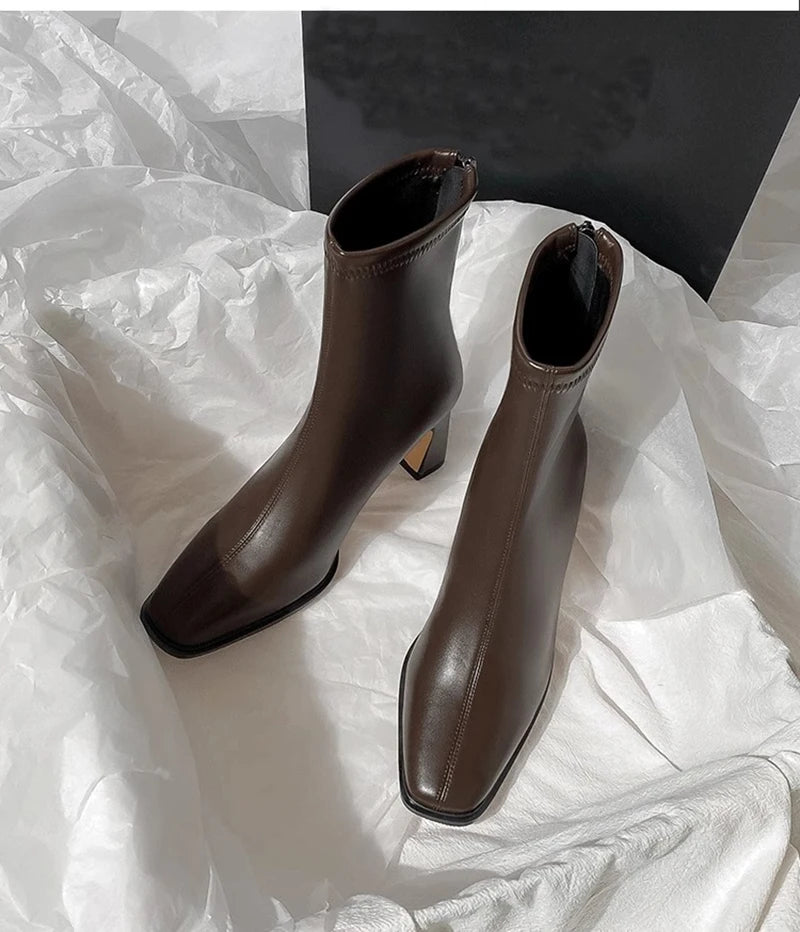Elegant Shoes Winter